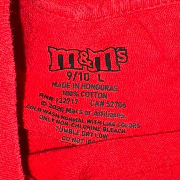 M&M's M&M World Girls Short Sleeve 'Red M&M' T-Shirt-Size 9/10-GUC - Picture 3 of 4